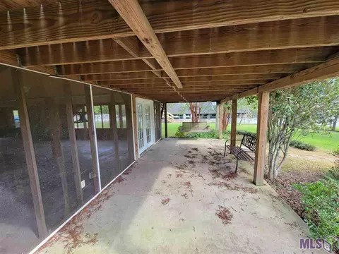 17389 Cline Dr, Maurepas, LA 70449 photo 8