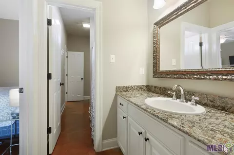 13486 Williamsburg Dr, Walker, LA 70785 photo 13