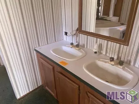 26728 Hwy 22, Springfield, LA 70462 photo 10