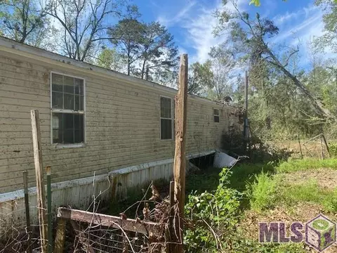 26728 Hwy 22, Springfield, LA 70462 photo 3