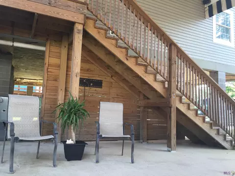 20320 Patricia St, Springfield, LA 70462 photo 2