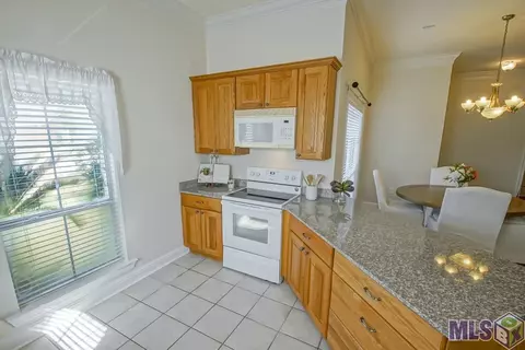 28064 Foxfire Ave, Walker, LA 70785 photo 8