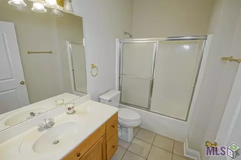 28064 Foxfire Ave, Walker, LA 70785 photo 16