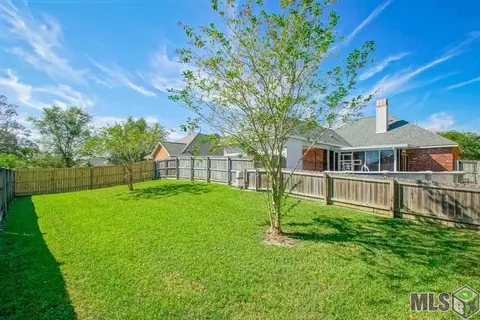28064 Foxfire Ave, Walker, LA 70785 photo 23