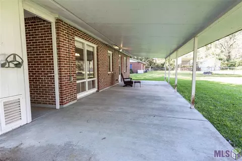 2729 N Day Dr, Baker, LA 70714 photo 8