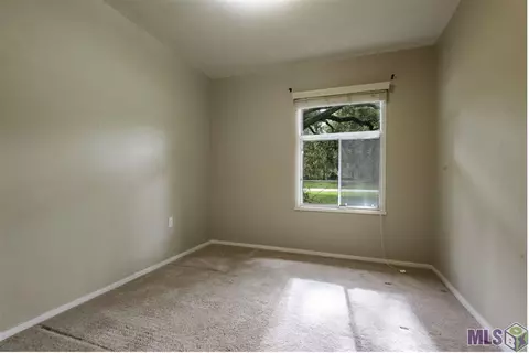 2729 N Day Dr, Baker, LA 70714 photo 7