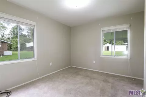 2729 N Day Dr, Baker, LA 70714 photo 5