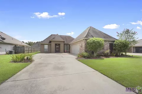 15000 Cross Gate Dr, Walker, LA 70785 photo 1