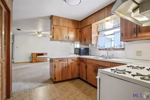 4204 Winside Dr, Baker, LA 70714 photo 2