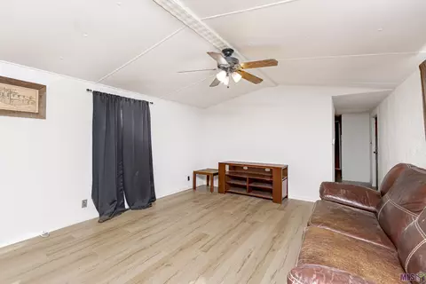 15034 Libra Ave, Pride, LA 70770 photo 14