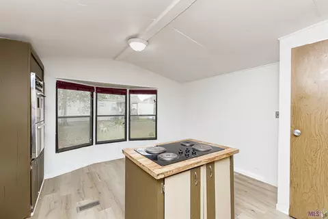 15034 Libra Ave, Pride, LA 70770 photo 8
