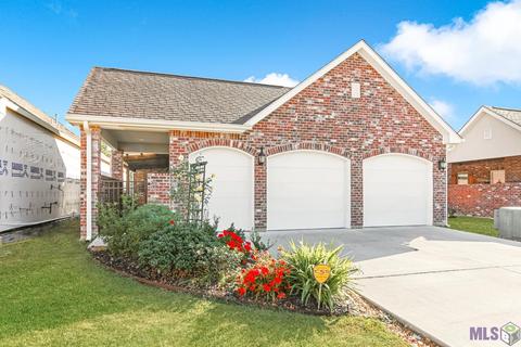 23760 Monarch Pt, Springfield, LA 70462 photo 1