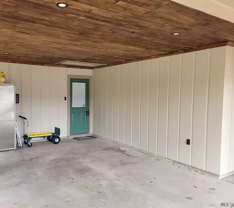 11770 Colyell Dr, Walker, LA 70785 photo 3