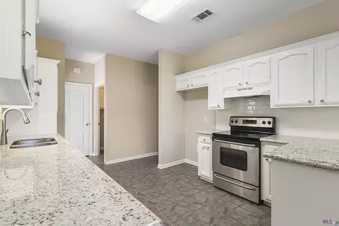 13350 Savannah Dr, Walker, LA 70785 photo 10