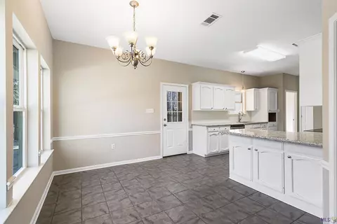 13350 Savannah Dr, Walker, LA 70785 photo 12