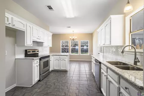 13350 Savannah Dr, Walker, LA 70785 photo 9