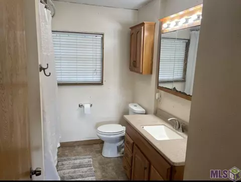33200 N Walker Rd, Walker, LA 70785 photo 7