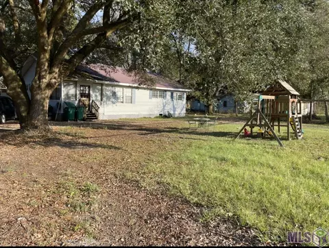 33200 N Walker Rd, Walker, LA 70785 photo 2