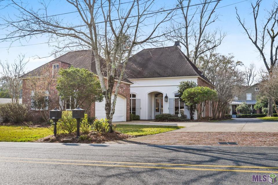 2170 Brentwood Dr, Baton Rouge, LA 70809 11 Photos MLS 2022000243
