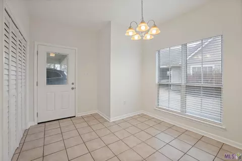 30055 College Dr, Walker, LA 70785 photo 7