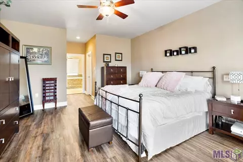20451 Fairway Dr, Springfield, LA 70462 photo 8