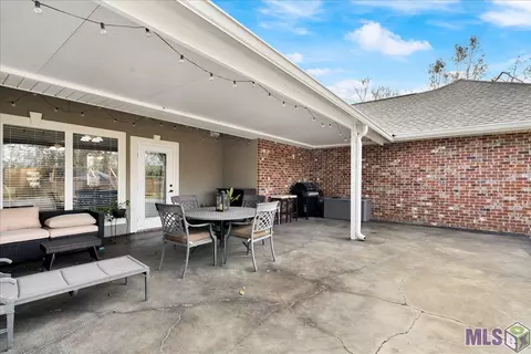 20451 Fairway Dr, Springfield, LA 70462 photo 26