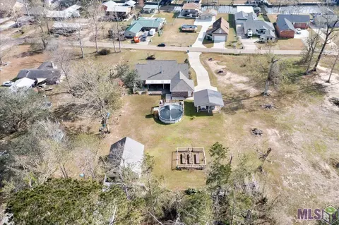 20451 Fairway Dr, Springfield, LA 70462 photo 33