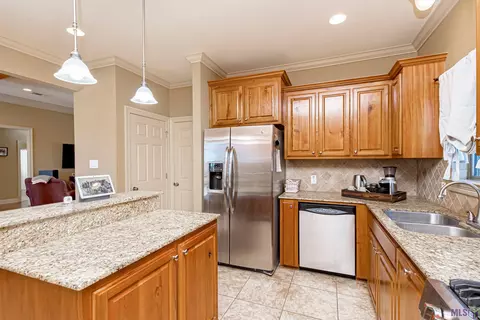 12736 Ruby Lake Dr, Walker, LA 70785 photo 5