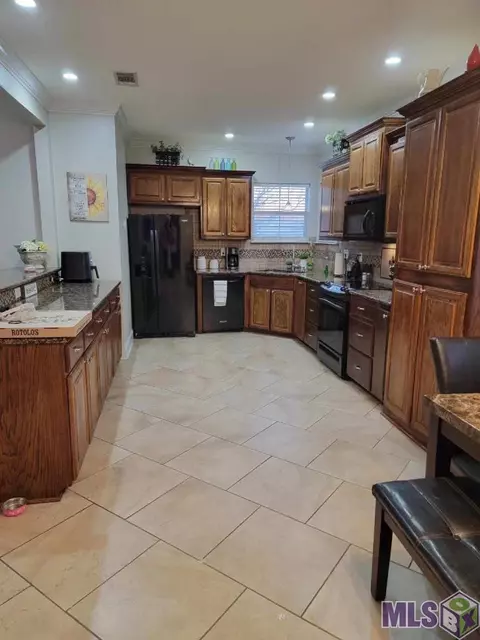 33003 Briar Oak Dr, Walker, LA 70785 photo 3