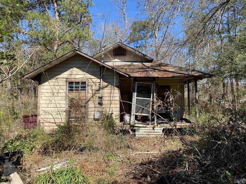 23181 Barnum Rd, Springfield, LA 70462 photo 1