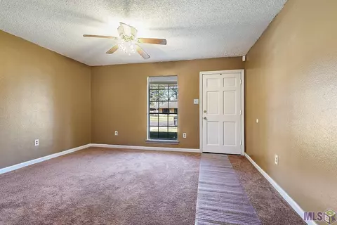 307 Sandra Dr, Baker, LA 70714 photo 3