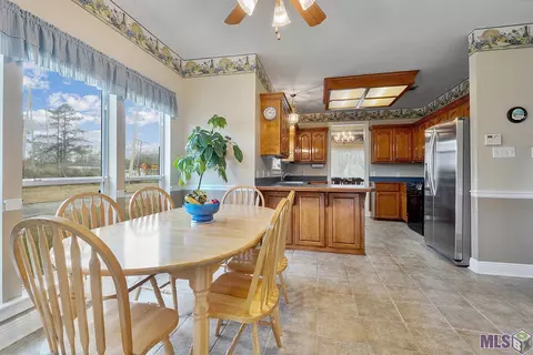 30180 Mayer St, Walker, LA 70785 photo 3