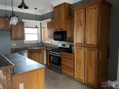 34195 Spring Lake Dr, Walker, LA 70785 photo 5