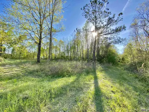 B-4 Rivault Ln, Prairieville, LA 70769