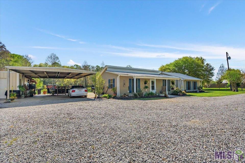 26305 Lake Rd, Grosse Tete, LA 70740 36 Photos Movoto