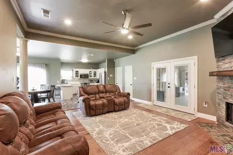 13038 N Ridge Dr, Walker, LA 70785 photo 8