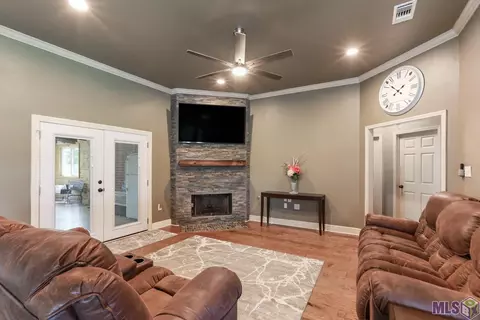 13038 N Ridge Dr, Walker, LA 70785 photo 6