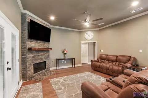 13038 N Ridge Dr, Walker, LA 70785 photo 7