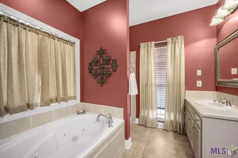 14308 Glen Ellis Rd, Walker, LA 70785 photo 5