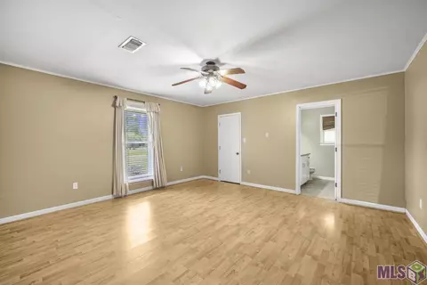 5535 Rolling Acres Dr, Baker, LA 70714 photo 6