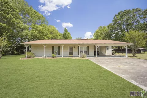 5535 Rolling Acres Dr, Baker, LA 70714 photo 1