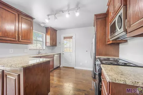 13467 Prairie Ln, Walker, LA 70785 photo 5