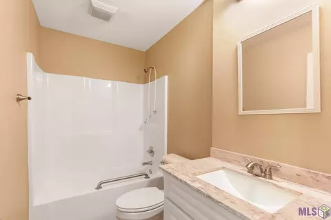 12317 Pendarvis Ln, Walker, LA 70785 photo 10