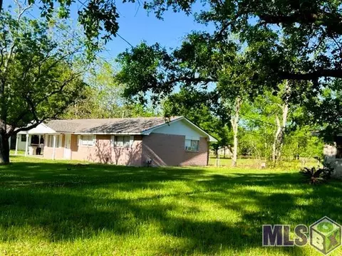 1522 Debra Dr, Baker, LA 70714 photo 2
