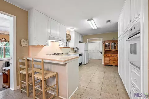 403 Epperson St, Baker, LA 70714 photo 9