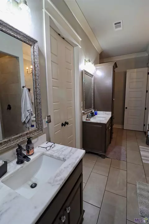 15849 Greystone Dr, Pride, LA 70770 photo 22