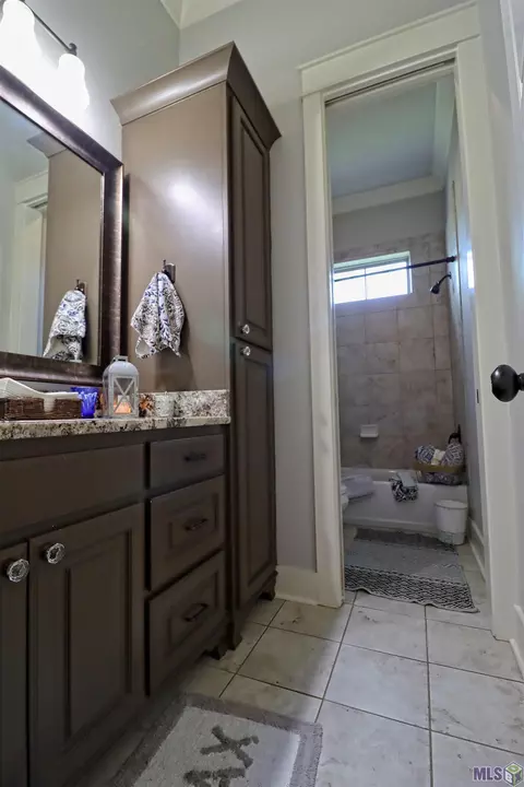 15849 Greystone Dr, Pride, LA 70770 photo 18
