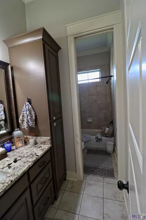 15849 Greystone Dr, Pride, LA 70770 photo 17