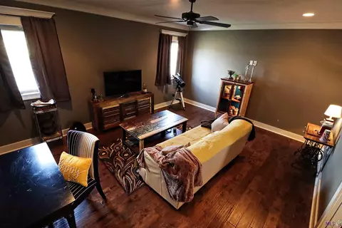 15849 Greystone Dr, Pride, LA 70770 photo 6