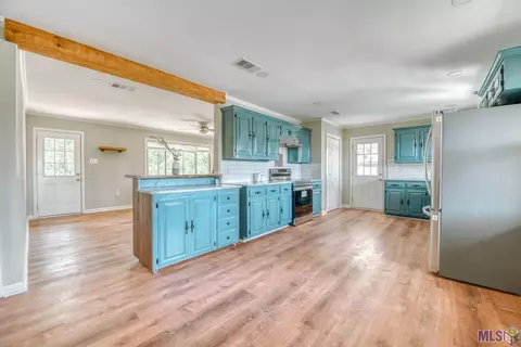 9890 Florida Blvd, Walker, LA 70785 photo 5